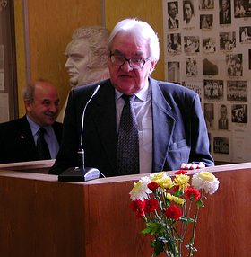 Президент РАМН, профессор В.И. Покровский