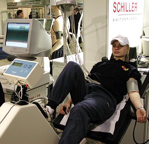 SСHILLER AG - CARDIOVIT AT-102 - Специальный репортаж РМС-Экспо
