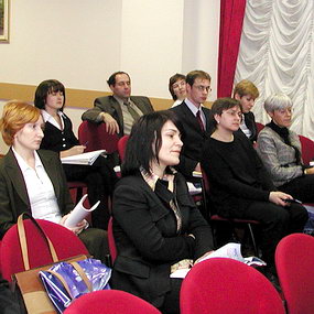 "Аптека и ее посетители 2005"  - Специальный репортаж РМС-Экспо