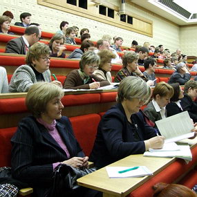 Симпозиум "Заболевания желудочно-кишечного тракта. Прошлое и настоящее психосоматической концепции" -  Конгресс "Человек и лекарство" 2006 год