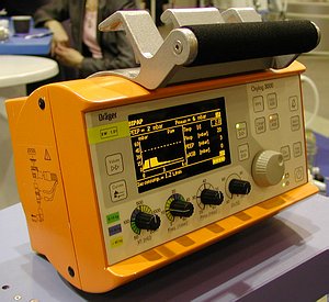 Aппарат искусственной вентиляции легких OXYLOG 3000 - ЗДРАВООХРАНЕНИЕ-2002 - Pепортаж РМС-Экспо